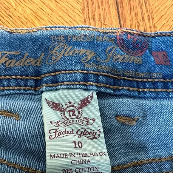 Faded Glory capris - Picture 3 of 4
